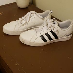 Black and white Adidas Sneakers